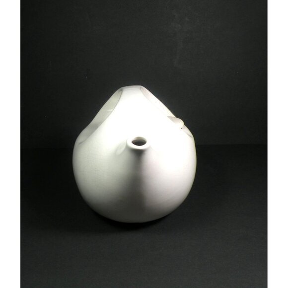Vintage Robert Witkoff Mid-Century White Porcelain Teapot With Sculptural Desig - Picture 7 of 13